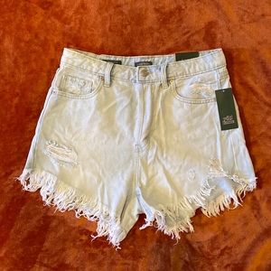 NWT High waisted denim cut off shorts light wash size 10 30